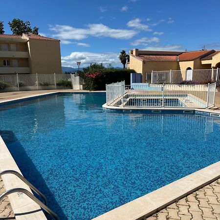 T2 Rdc A Canet En Roussillon Europa 4 Pers ,Piscine,Clim, Tennis, Parking Екстер'єр фото