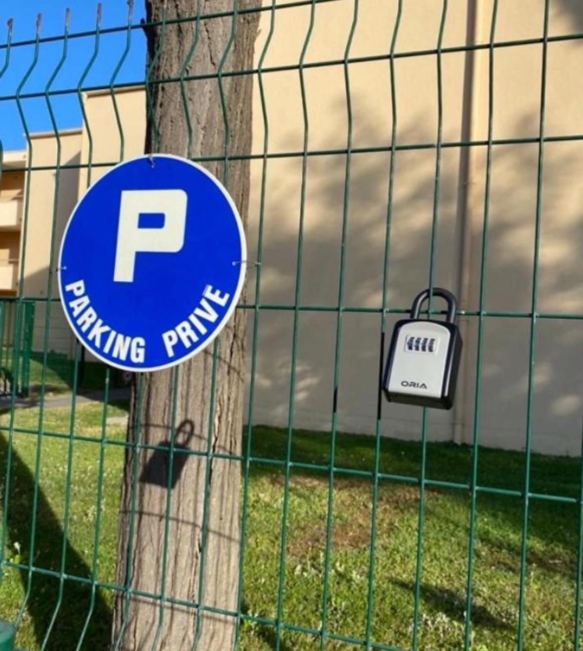 T2 Rdc A Canet En Roussillon Europa 4 Pers ,Piscine,Clim, Tennis, Parking Екстер'єр фото