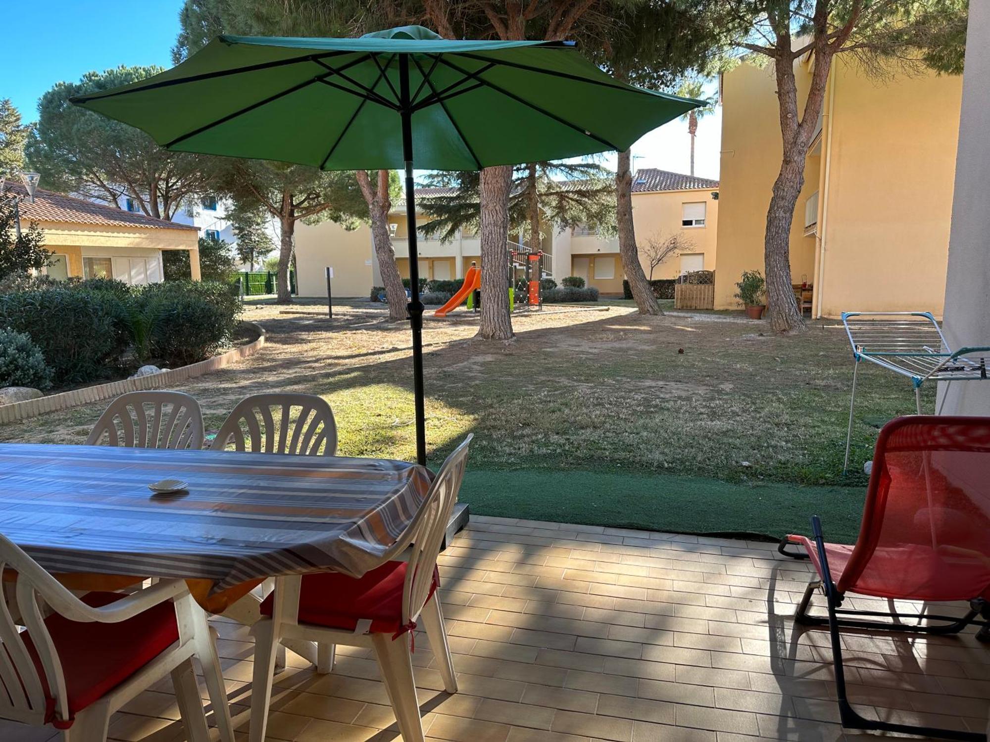 T2 Rdc A Canet En Roussillon Europa 4 Pers ,Piscine,Clim, Tennis, Parking Екстер'єр фото