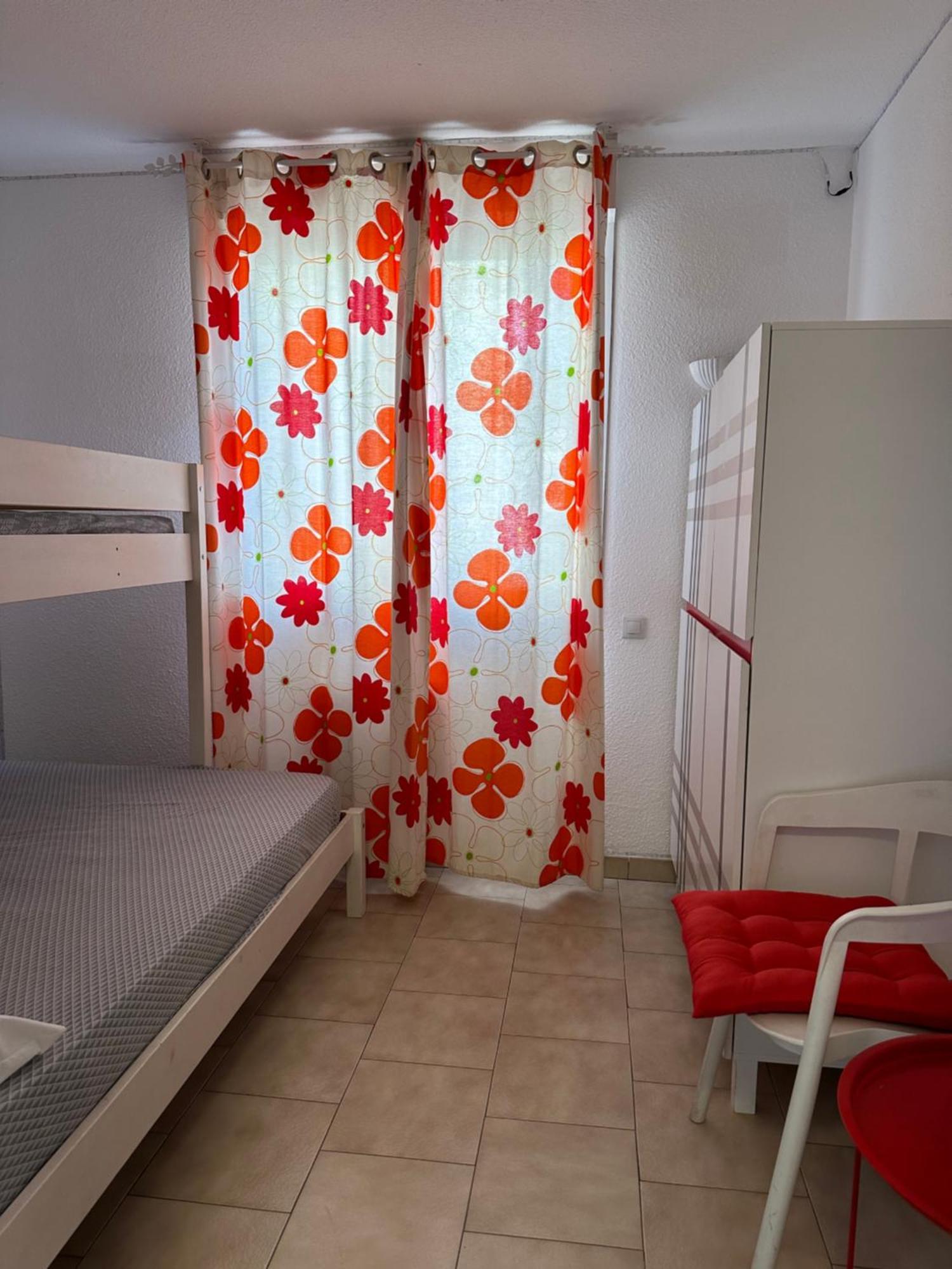 T2 Rdc A Canet En Roussillon Europa 4 Pers ,Piscine,Clim, Tennis, Parking Екстер'єр фото