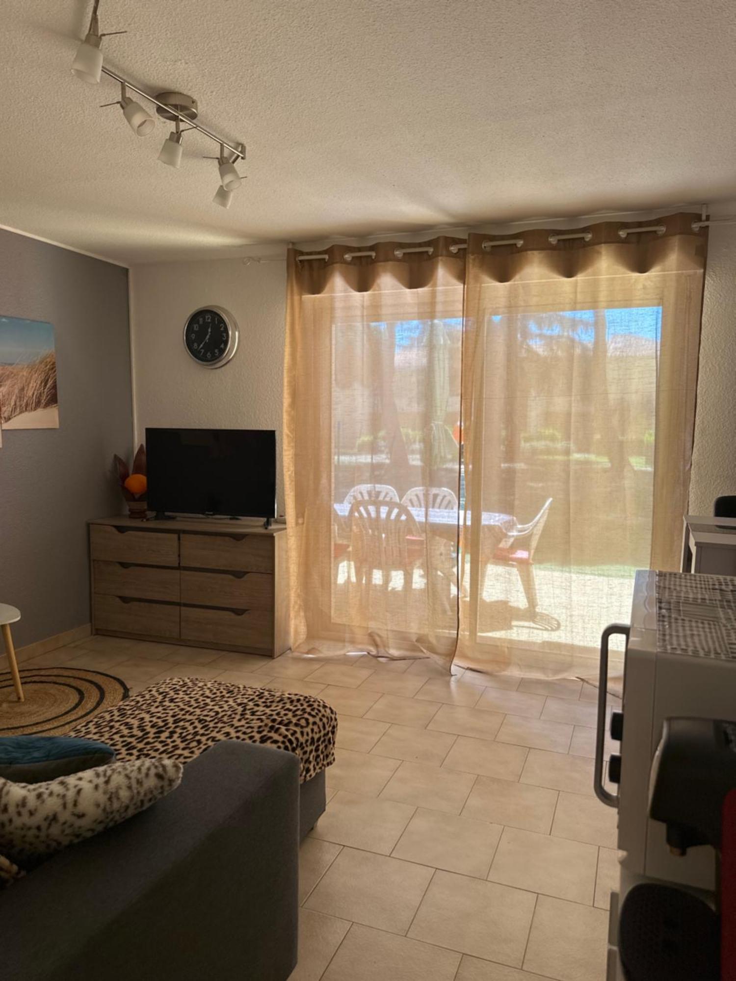 T2 Rdc A Canet En Roussillon Europa 4 Pers ,Piscine,Clim, Tennis, Parking Екстер'єр фото